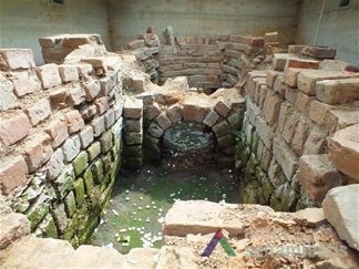 Fragments of Wax melting oven. 2012, M. Bugailiškytė photo, from archive of Department of Cultural Heritage.
