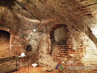 Fragment of interior. 2012, M. Bugailiškytė photo, from archive of Department of Cultural Heritage.